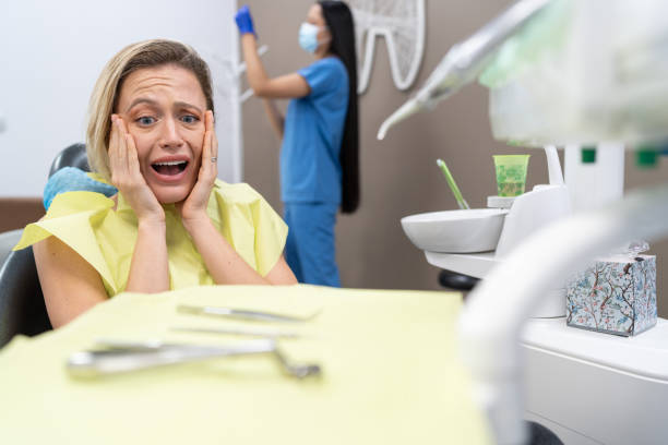 Best Dentist Open Late Near Me  in Ridge Manor, FL